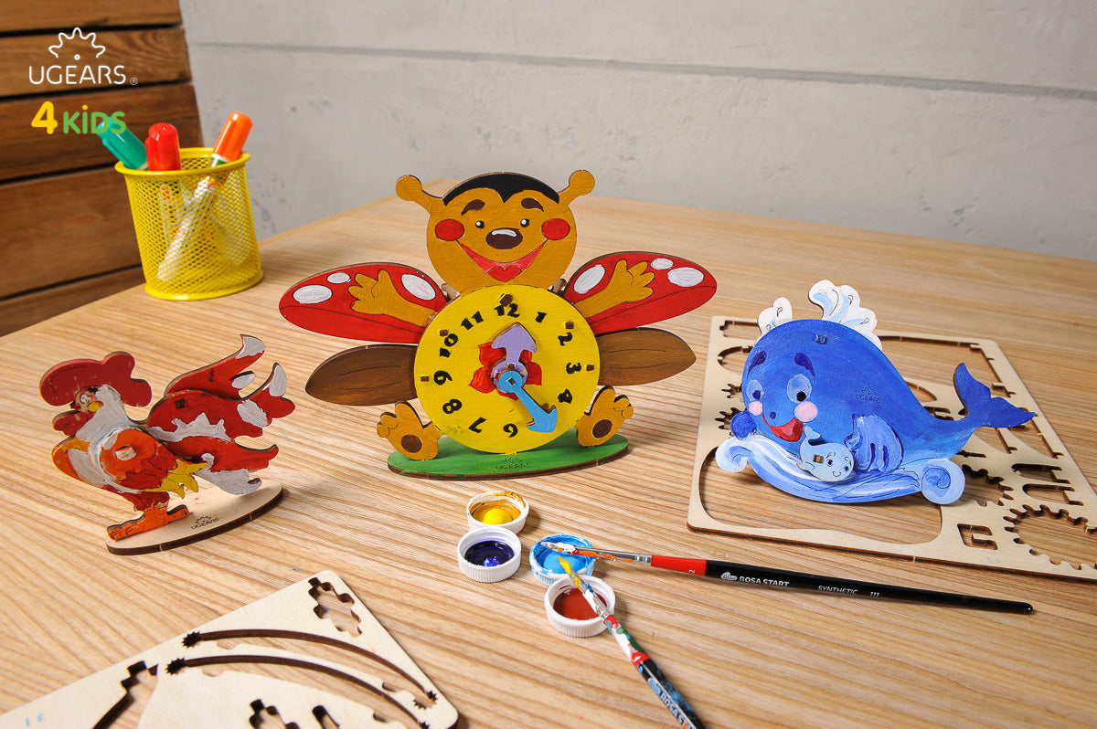 3D Colouring Model Clock