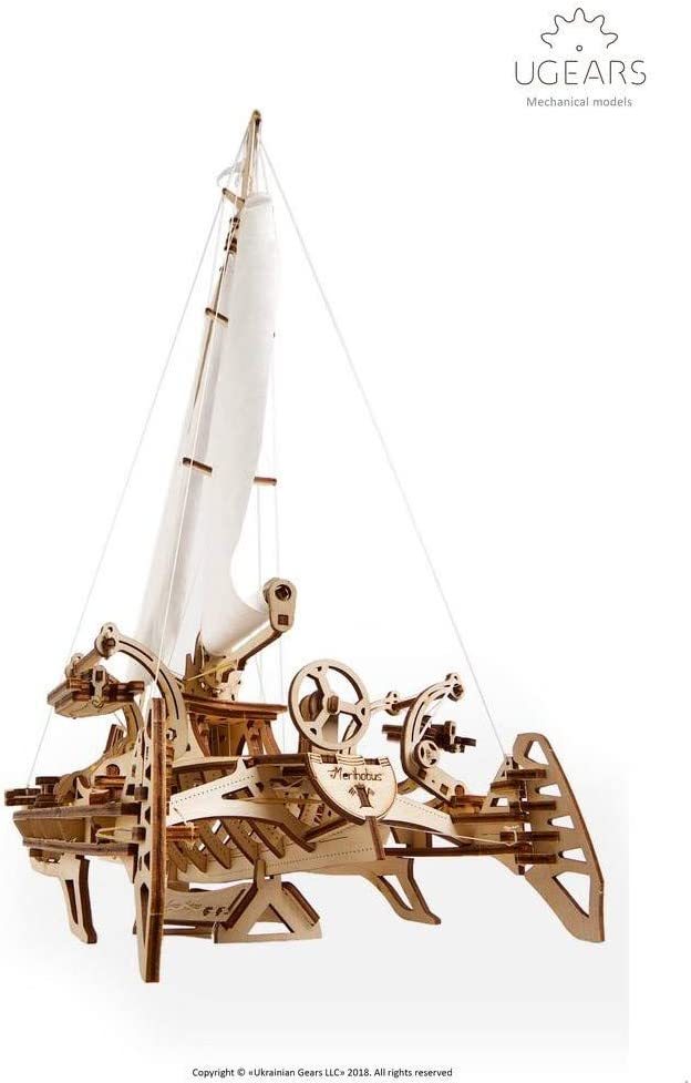 Trimaran Merihobus