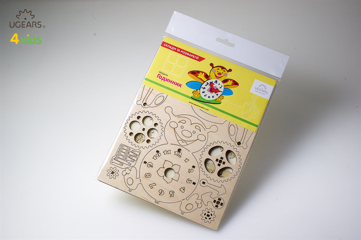 3D Colouring Model Clock
