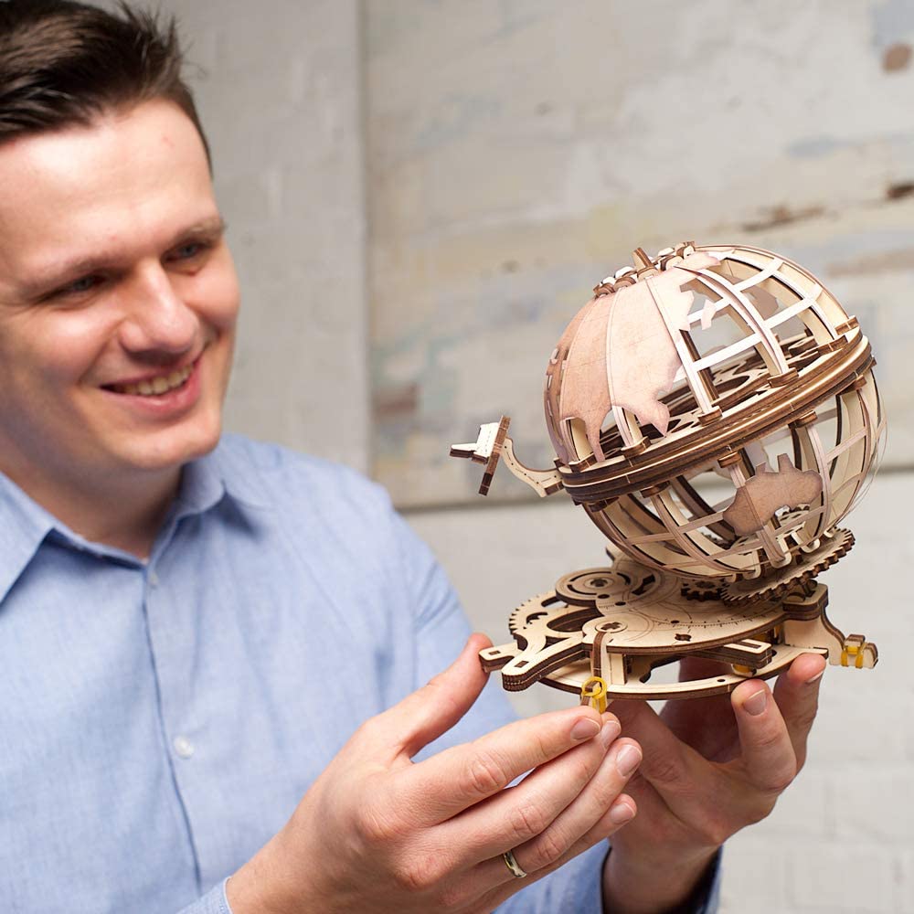 Globe