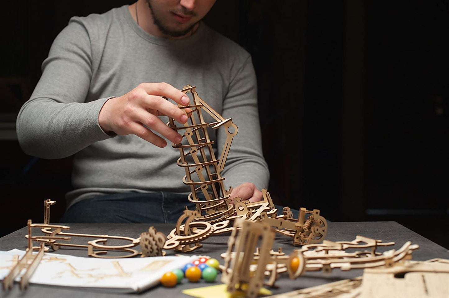Marble Run Spiral Hoist